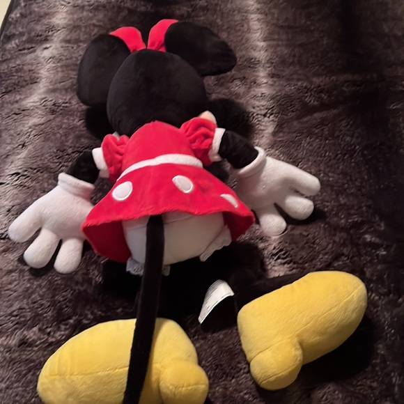 Minnie Mouse plush - Picture 6 of 9